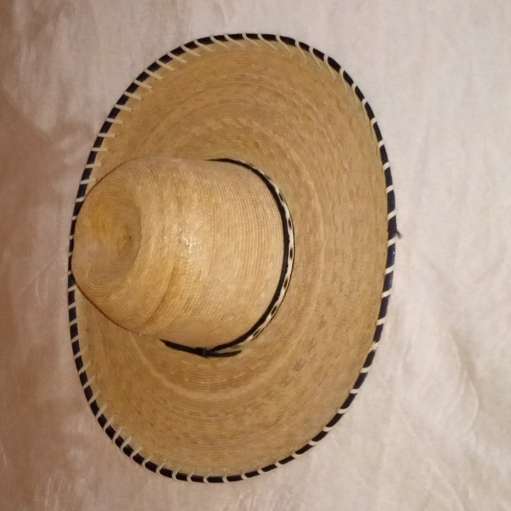 Corral Ranchwear Palm Green Sombrello 6 3/4 never worn .. Vintage.